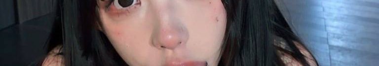 口交舔逼吞精颜射
